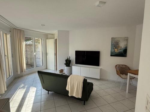 Wangen Apartment | Terrassenwohnung mit Parkplatz