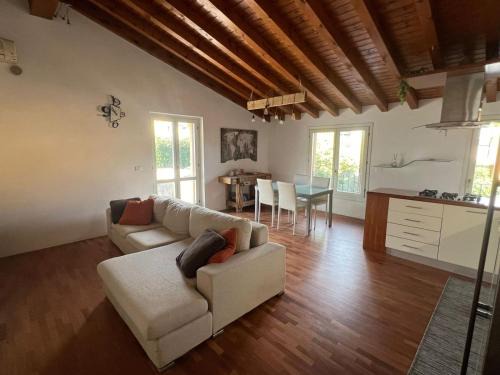 Volta Mantovana Apartment | Terrazza su Volta Mantovana
