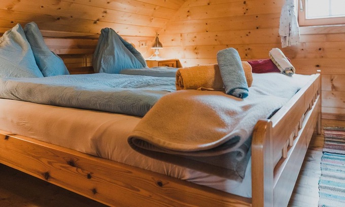 Millstatt Cabin | Thörl - DZ mit Nordfenster und Almblick - Alexanderhütte