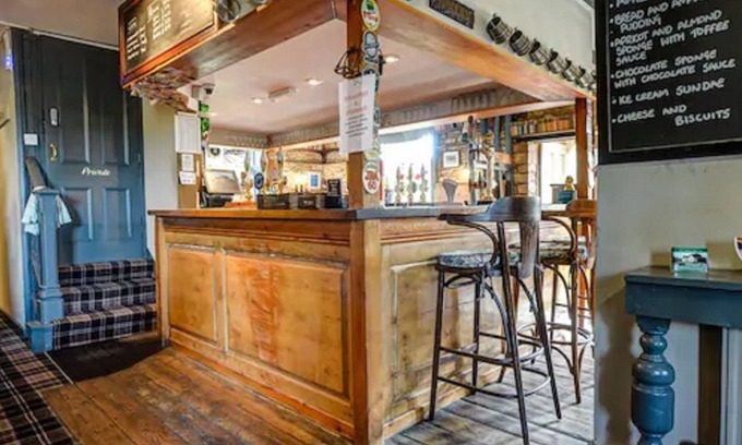 Cirencester Hotel | Thames Head Inn