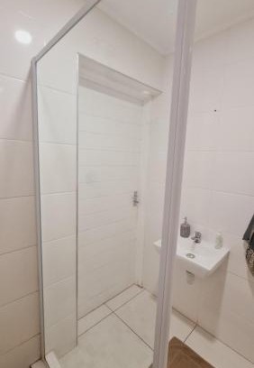 Walmer Apartment | Thandiwe At Villiers Village