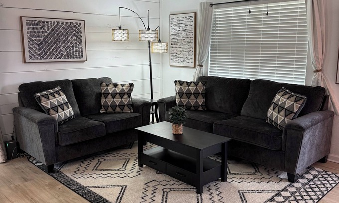 Pikeville Cottage | Thanksgiving dates available🍁Charming 3B-2B cottage by Fall Creek Falls Park!