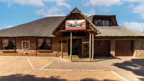 Eldoraigne House | Thatch Haven Guesthouse