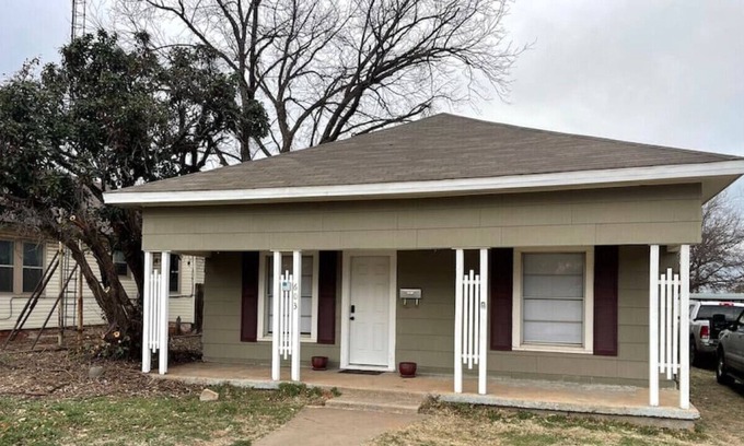 Burkburnett House | The 4th Street Tudor