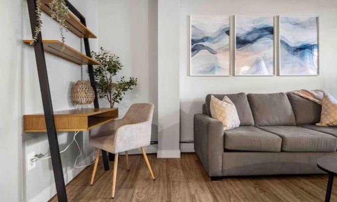 Mission District Apartment | The Abstract | Night Life | Walk Everywhere