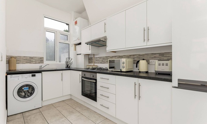 South Acton Apartment | The Acton Collection