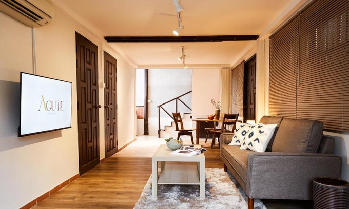 Wat Ket House | The Acute Chiangmai @Uncle Man's House