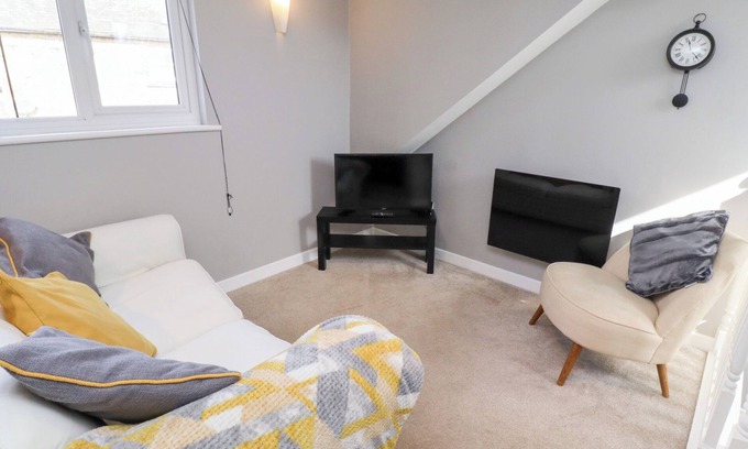 Longframlington Cottage | THE APARTMENT, pet friendly in Longframlington