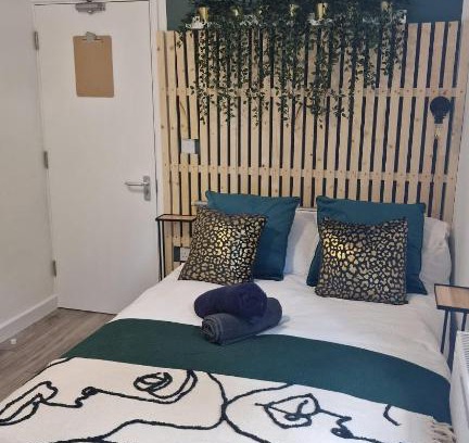 Yiewsley Apartment | The AppleTree