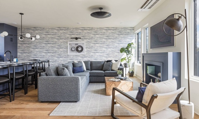 Chestnut Hill House | The Ashford – Brand New Gem + Walk to WeHo!