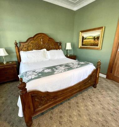 Eastland Hotel | The Austin Room