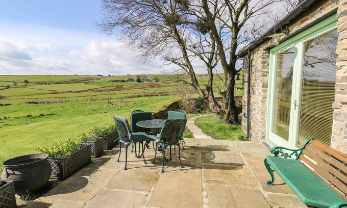 Sowerby Bridge Cottage | The Barn at Crow Hill Shaw Farm