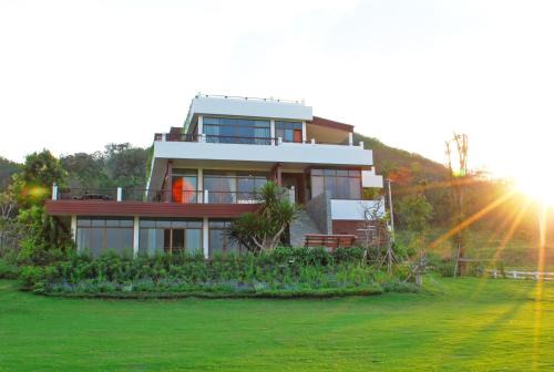 Khanong Phra Villa | The Belmont Khao Yai Private Mansion
