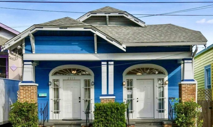 Seventh Ward House | The Big Blue House