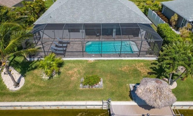 Trafalgar House | The Blue Lagoon