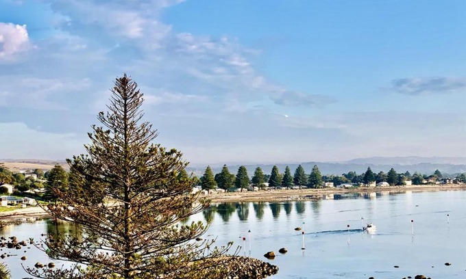 Encounter Bay Resort | The Bluff Resort Apartments
