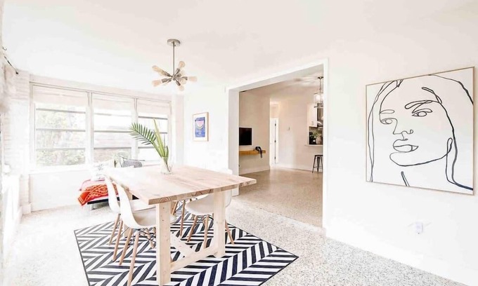 Central Fort Lauderdale House | The Bo House |sleeps 4 | close to beach, airport
