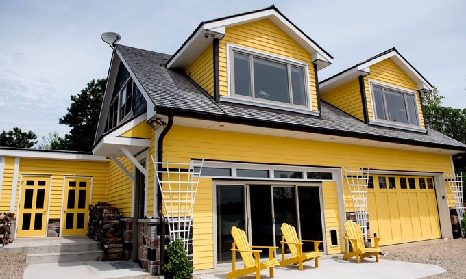 Mahone Bay Cottage | The Boathouse at Strum Island