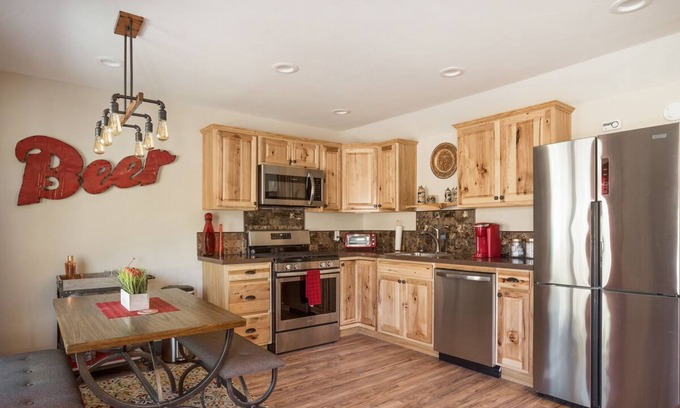 Paso Robles Cottage | THE BREW HOUSE-The Westside Cottages 2 Bed/2 Bath