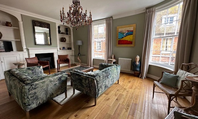 Rye Apartment | The Brontë Wing at The Apothecary Rye
