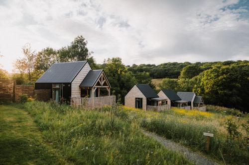 Craswall Resort | The Bulls Head Wild Cabins