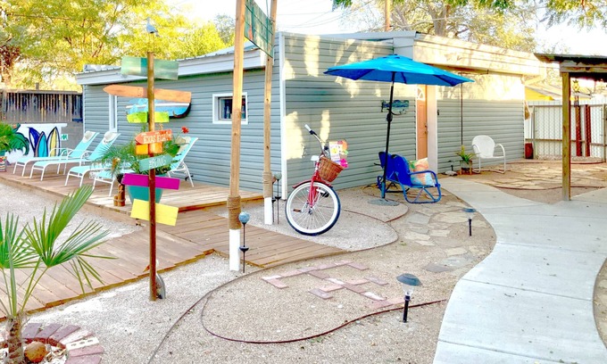 Heart of Lubbock House | The Bung - Waves of Fun!