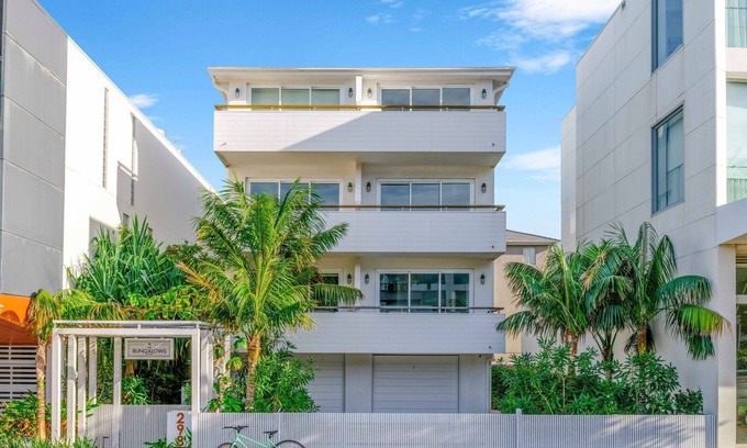 North Bondi Apartment | The Bungalows Prime 12