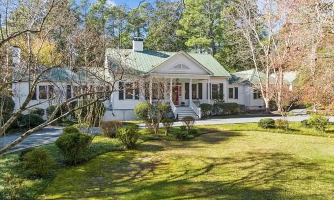 Southern Pines House | The Buttonwood Estate- Luxury Stay for the U.S. Open