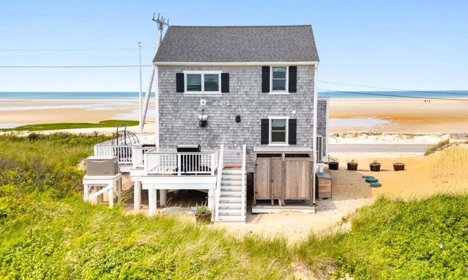Barnstable County House | The Cabana: 053-D Eclectic Beachfront Retreat on Chapin Beach