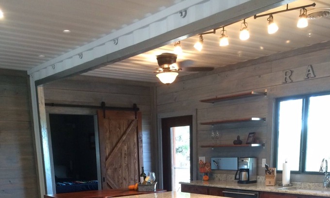 Telegraph Cabin | The Cabin at Bois D’Arc Creek Ranch