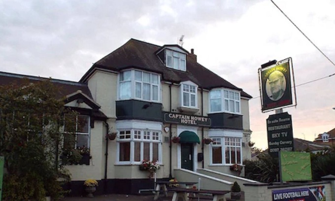 Littlestone-on-Sea Hotel | The Captain Howey Hotel