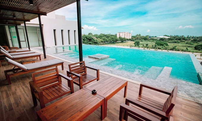 Ayutthaya Hotel | The Cavalli Casa Resort