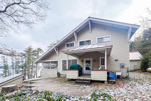 Fair Haven House | The Cave Inn