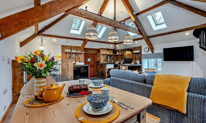 Northcott House | The Cider House - Launceston
