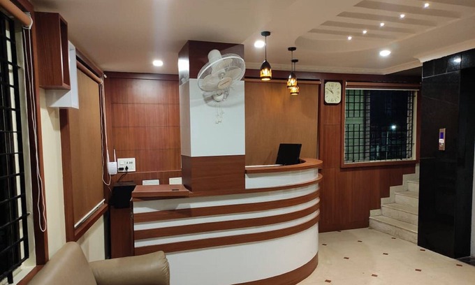 Mylapore Tiruvallikk Hotel | THE CITY RESIDENCY
