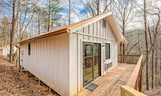 Blairsville House | The Classic