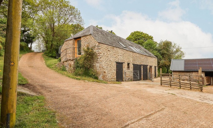 Bridford House | THE COACH HOUSE AT THORN FARM, pet friendly in Moretonhampstead