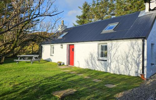 Struan House | The Cottage, 7 Struanmore