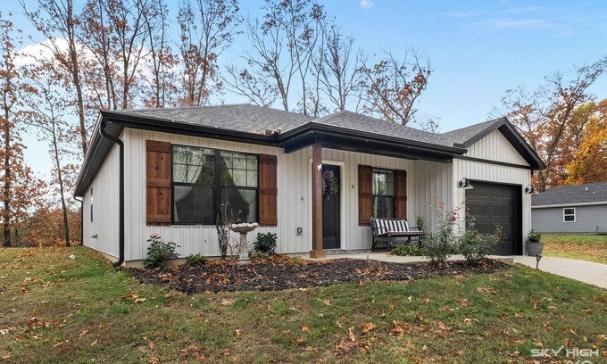 Bella Vista Cottage | The Cottage Down Under: Bike In/Out - Southern BV