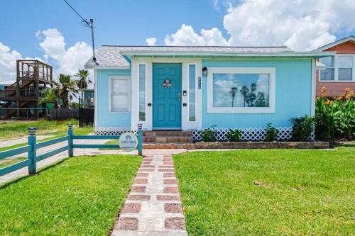 Rockport House | The Cottage - Downtown Rockport