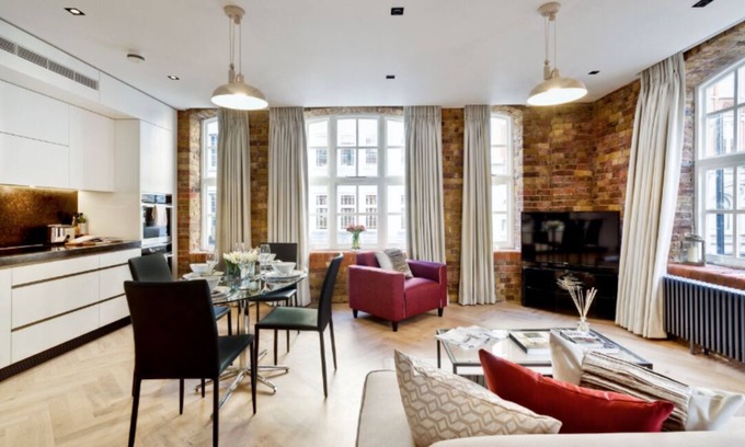 London City Centre Apartment | The Covent Garden Heritage Luxury 2 Bed 2 Bath