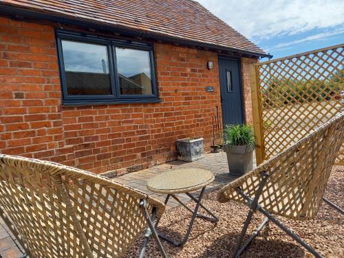 Kenilworth House | The Cow Shed, Kenilworth, Sleeps 2