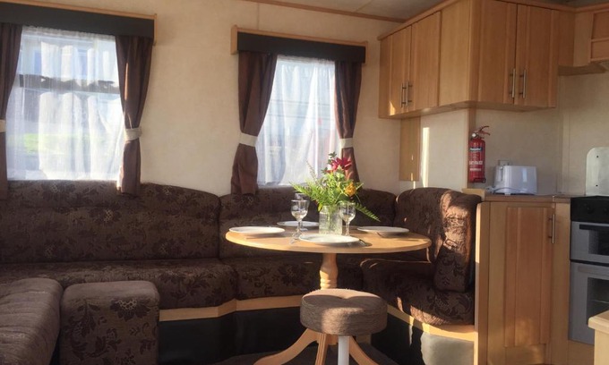 Westleigh House | The 'Croyde' Caravan