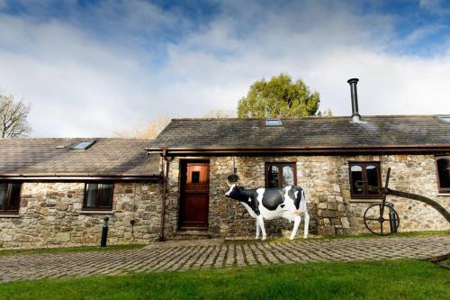 Crynant House | The Dairy