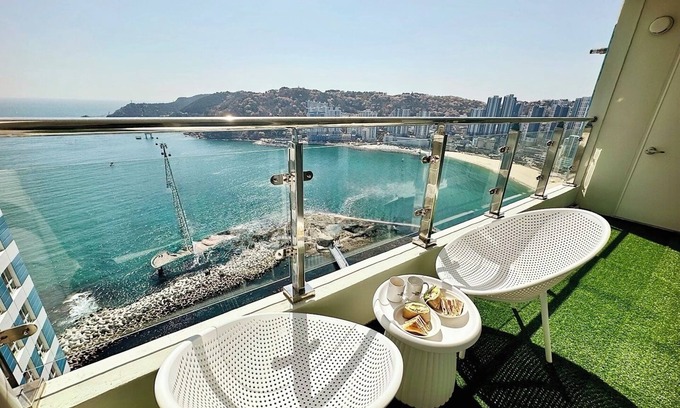 Seo Apartment | THE DECEMBER STAY Busan Ocean Terrace
