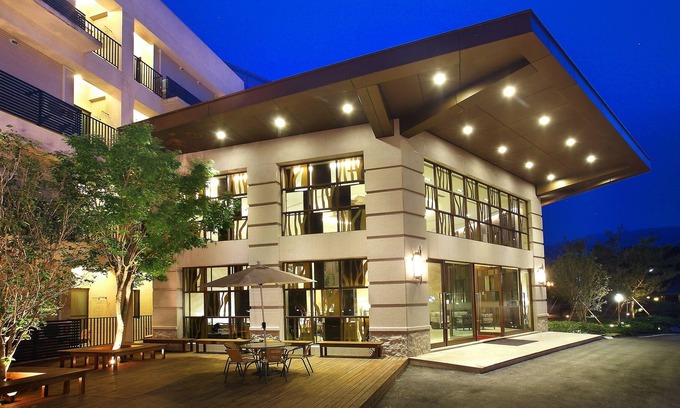 Yuchi Hotel | The Deer Resort