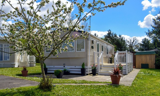 Ringwood Cabin | The Dorset Coast - A Home Away From Home