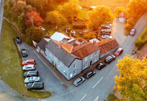 Harleston Hotel | The Dove Inn