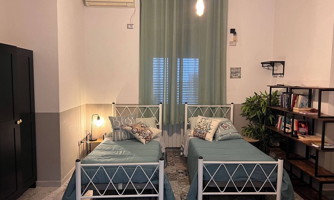 Montecalvario Apartment | "The Duke's Refuge," a cozy and comfortable nest where you can rest.