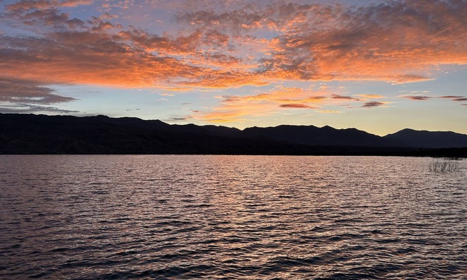 Tonto Basin House | The Eagle Perched at Roosevelt Lake